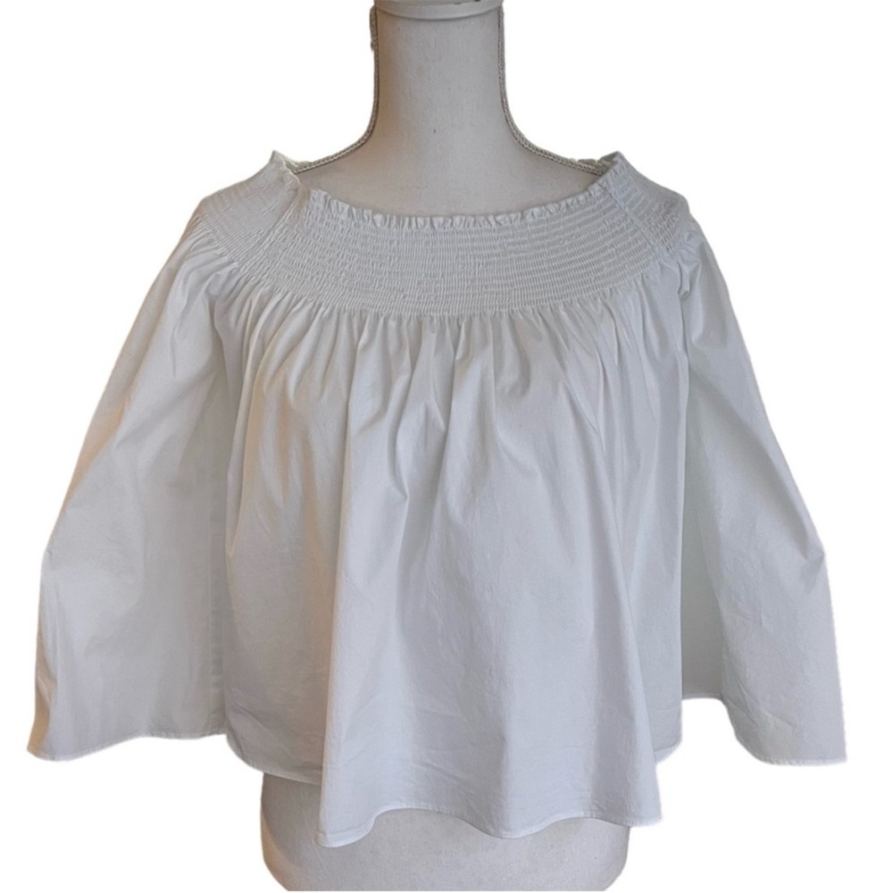 Elizabeth and James White Smocked Top Size M